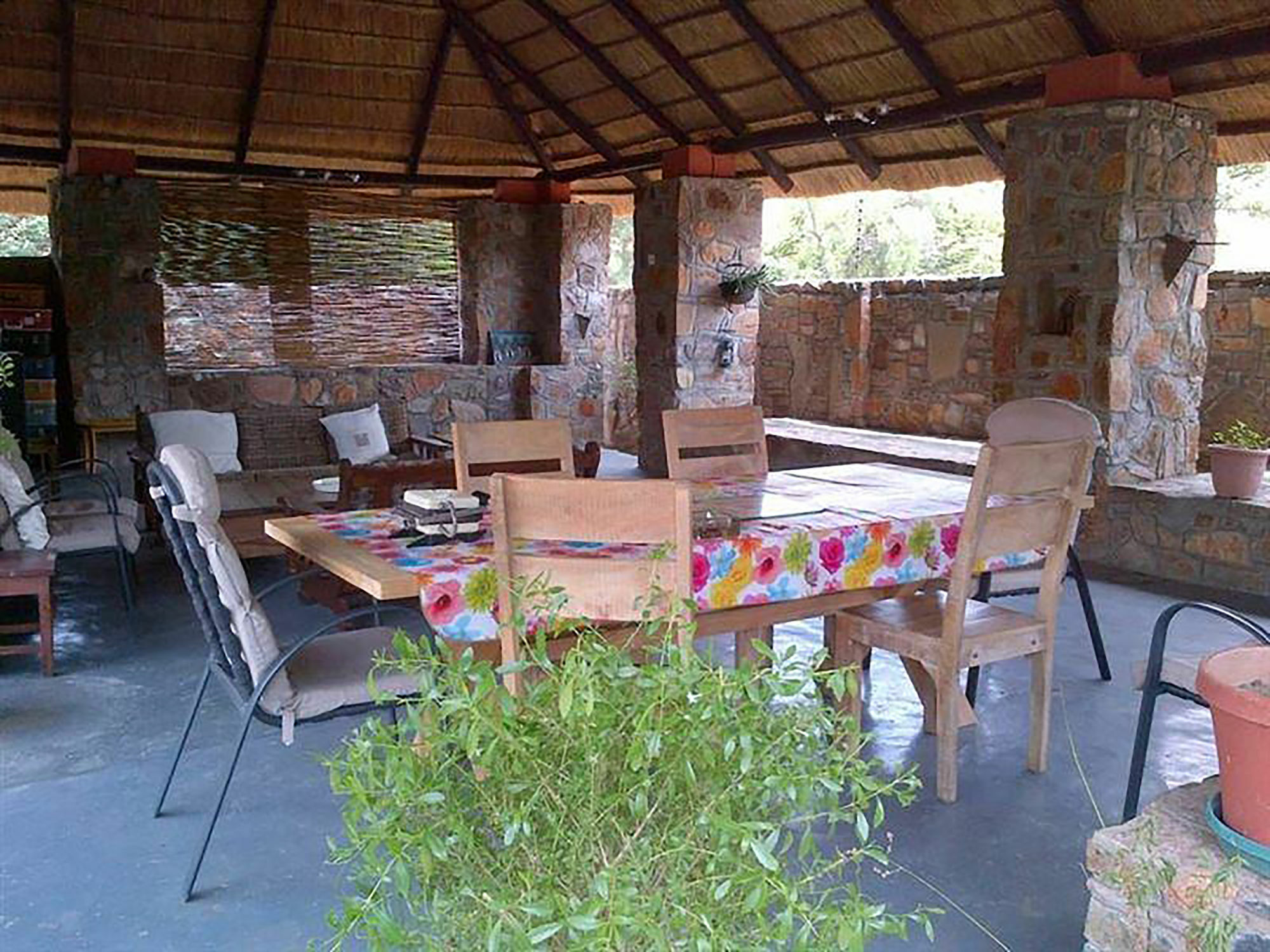 A New Earth Guest Lodge Francistown Buitenkant foto