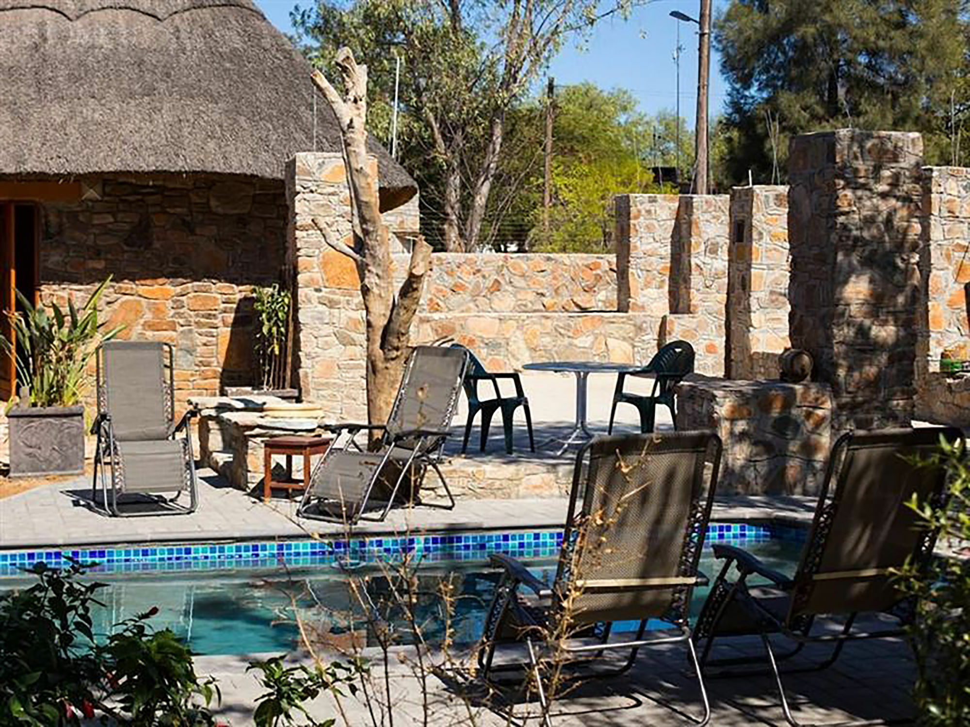 A New Earth Guest Lodge Francistown Buitenkant foto